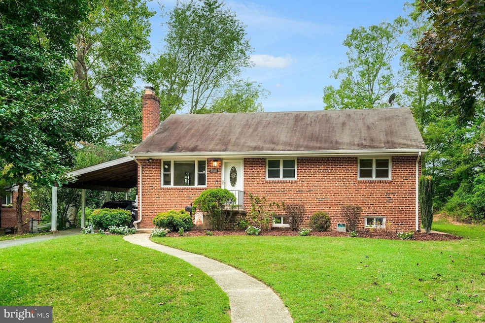 Under Contract $717,400