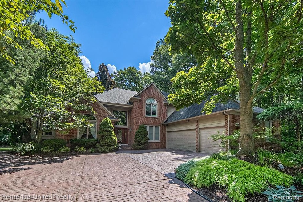 WELCOME HOME!