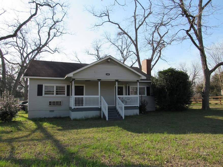 215 Cool Springs Rd Unit AB  