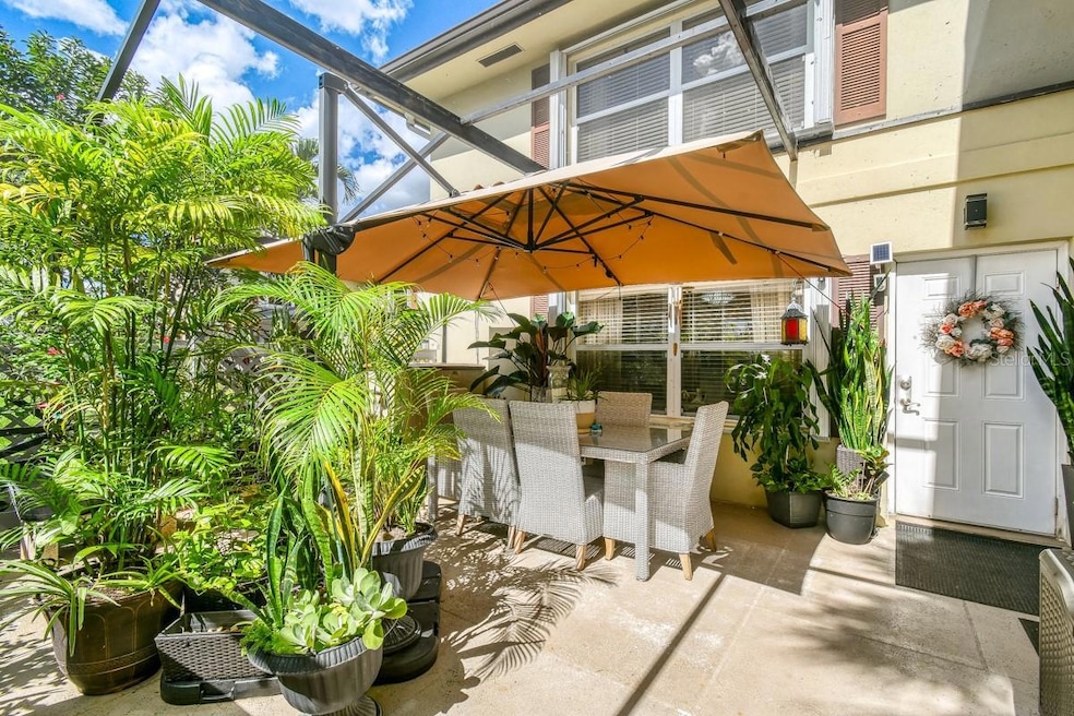 29 Clinton Ct unit D, Royal Palm Beach, FL 33411 - photo 1