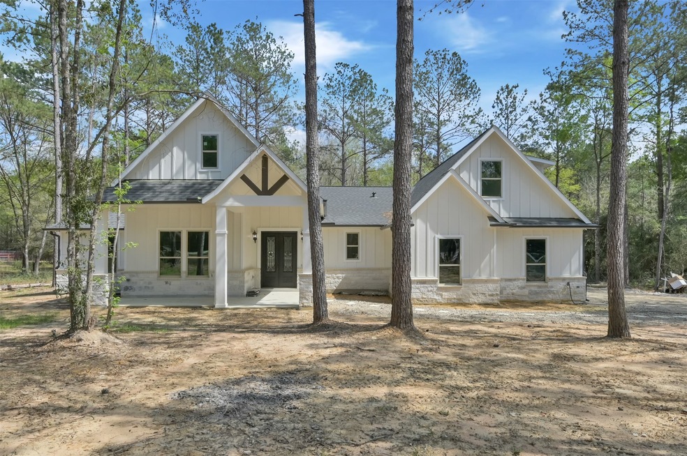 2018 White Buck Ct, Cleveland, TX 77328 - photo 1