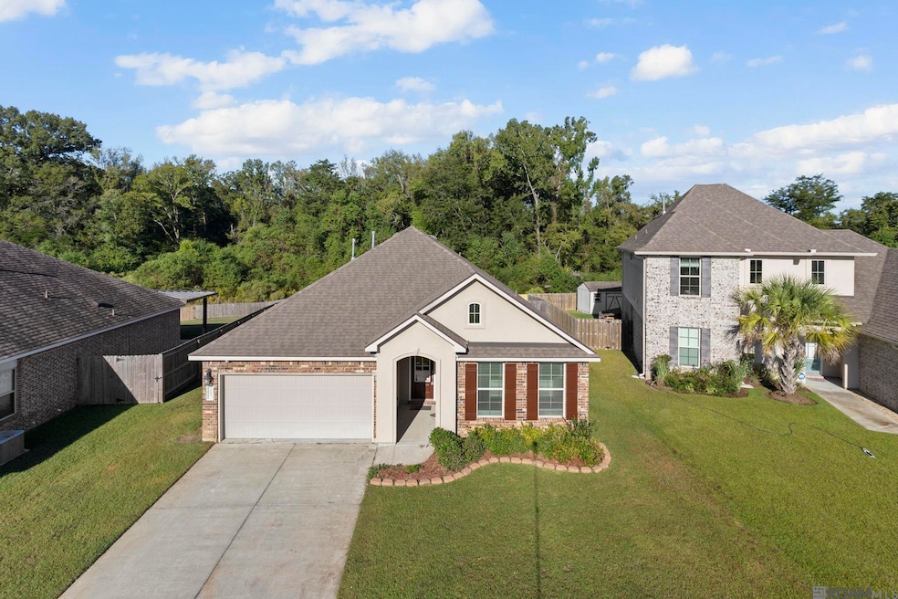 21455 Field Glen Dr, Zachary, LA 70791 - photo 1