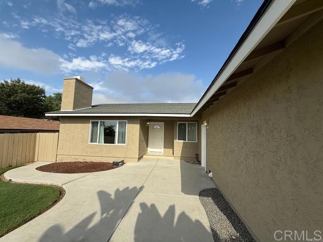 1042 Nita Ln, Vista, CA 92083 - photo 1