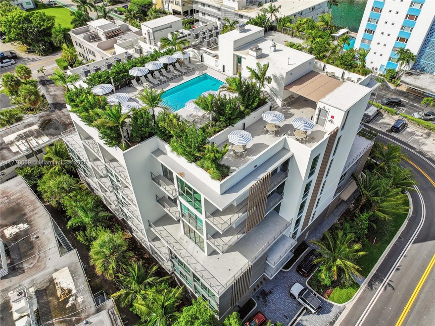 10281 W Bay Harbor Dr unit 501, Bay Harbor Islands, FL 33154 - photo 1