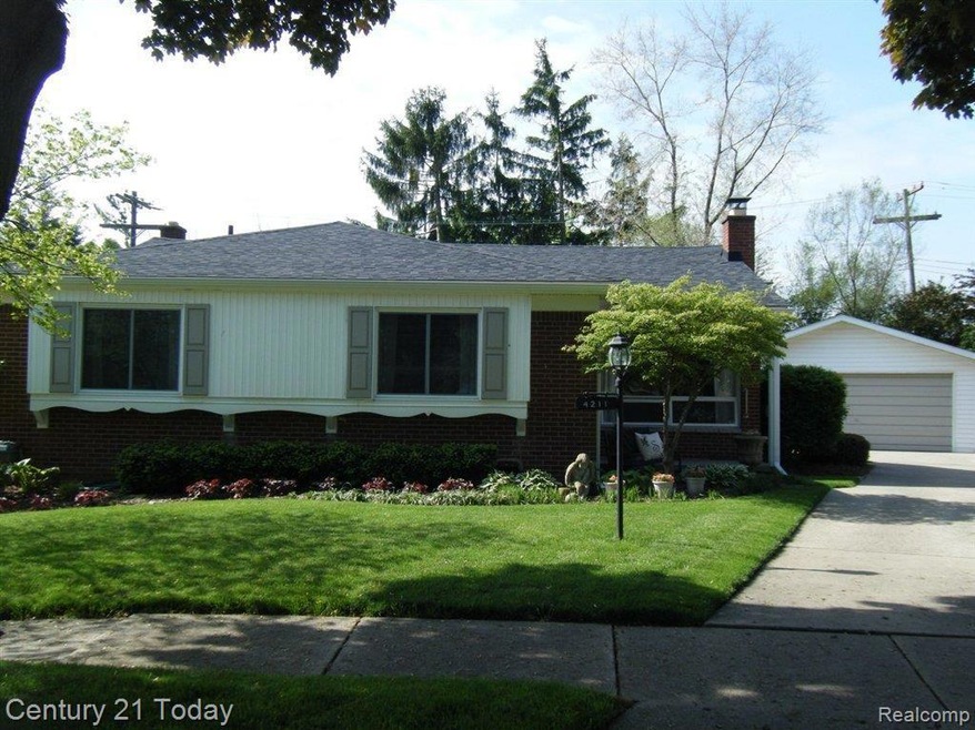 4211 Yorba Linda, 4 Bedrooms