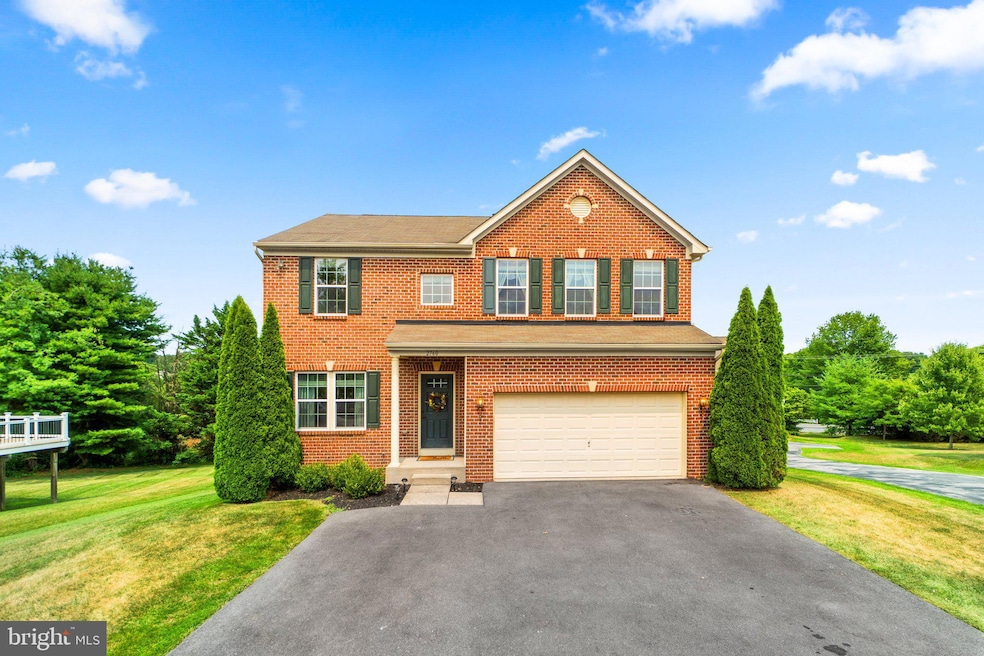 2760 Quantim Ct, Manchester, MD 21102 - photo 1