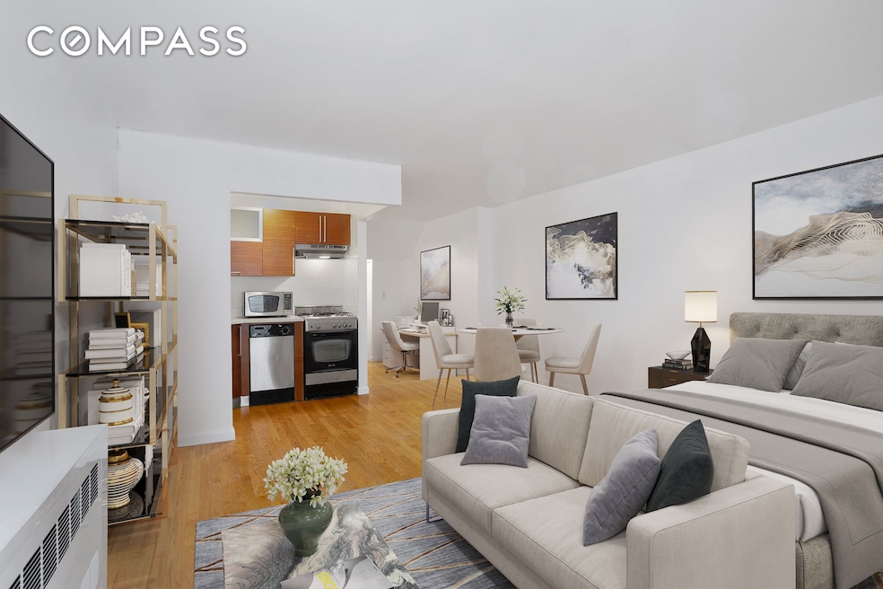 Sold $800,000 • Co-Listing Agent