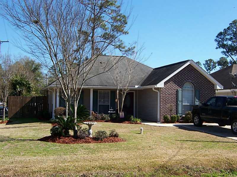 1800 Beth Dr, Slidell, LA 70458 - photo 1