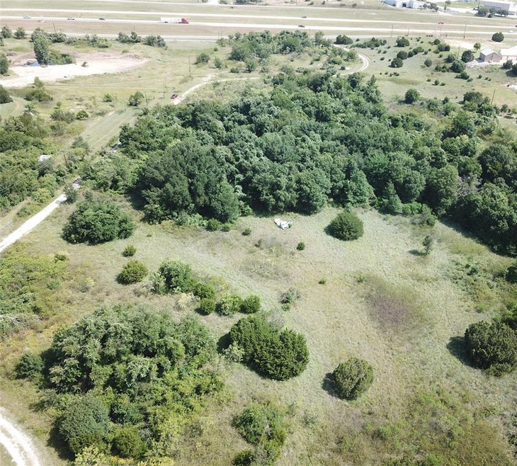 View from middle of property towards I20.  Utility