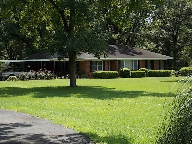 802 Patterson Ave, Albany, GA 31705 - photo 1