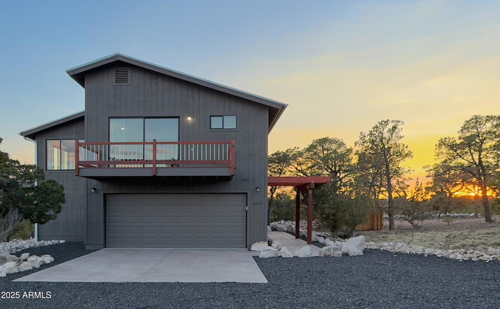 2943 E Lookout Ln-15