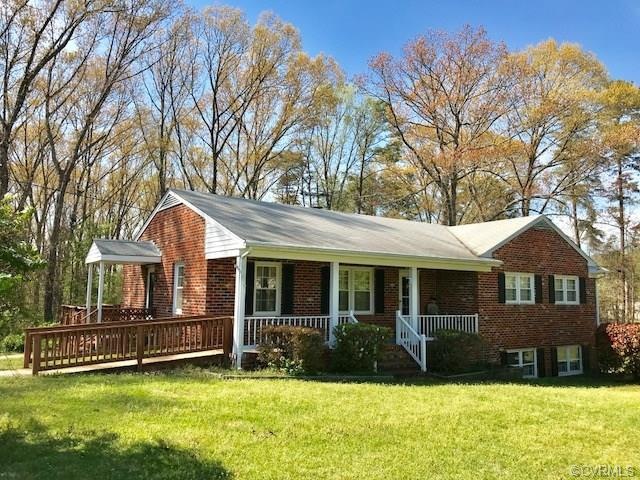 3178 Essex Mill Rd, Dunnsville, VA 22454 - photo 1