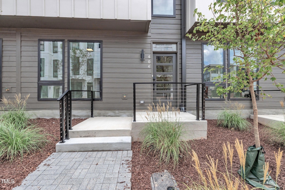 Sold $634,990 • Co-Listing Agent