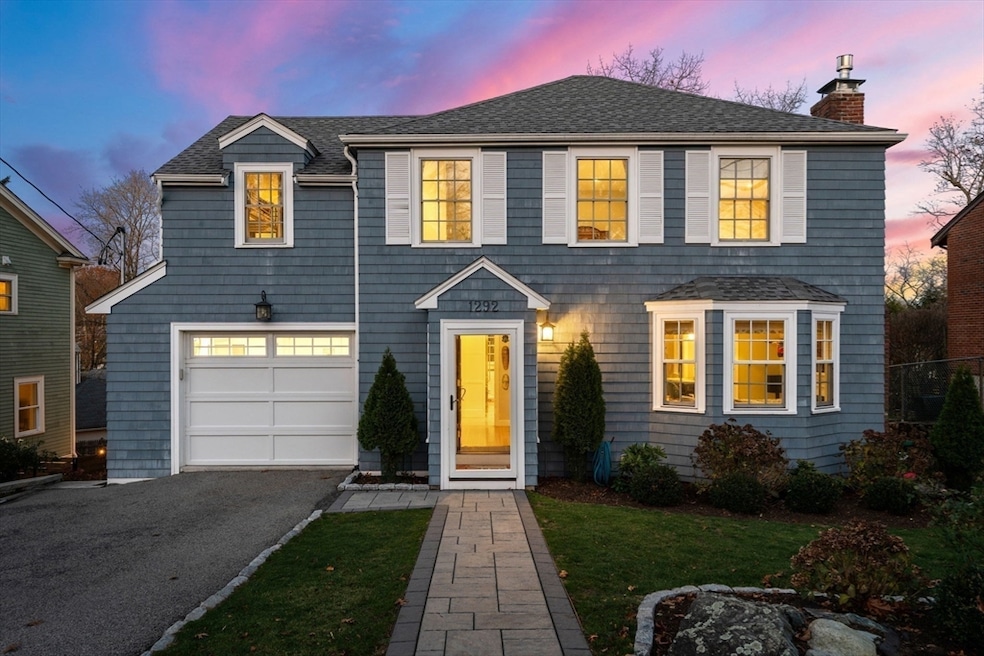 1292 Walnut St, Newton Highlands, MA 02461 - photo 1