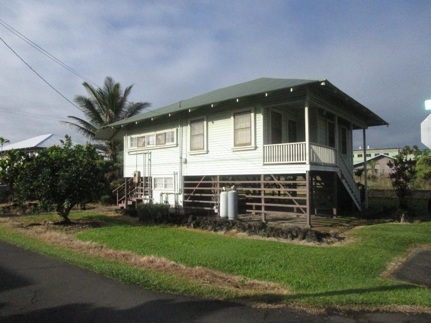 126 Manini St, Hilo, HI 96720 - photo 1