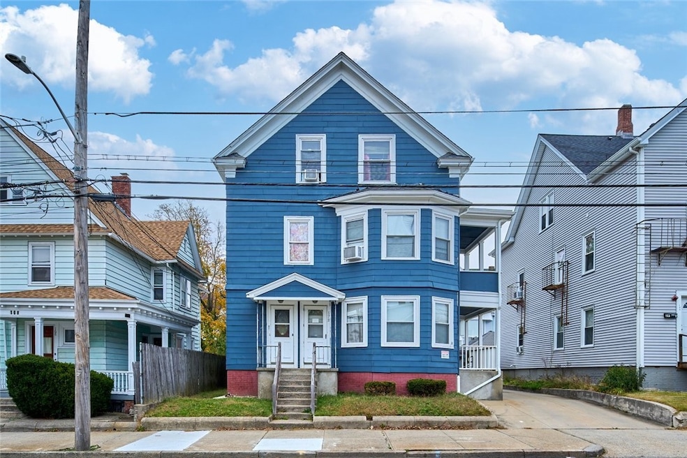 176 Central Ave, Pawtucket, RI 02860 - photo 1