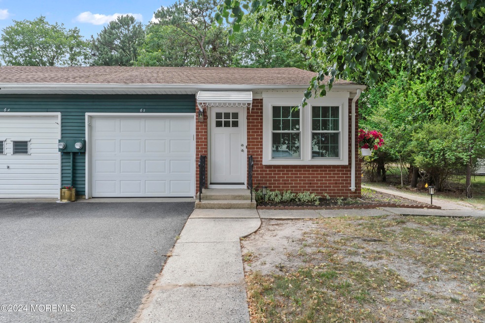 6 Bayberry Ln unit B, Whiting, NJ 08759 - photo 1