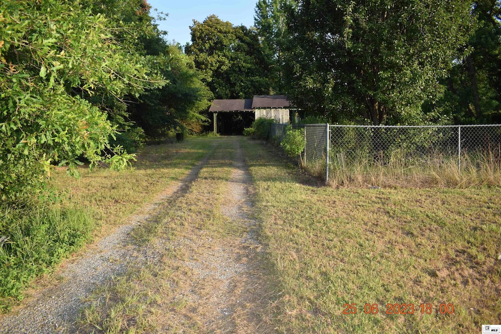6026 Mer Rouge Rd, Bastrop, LA 71220 - photo 1