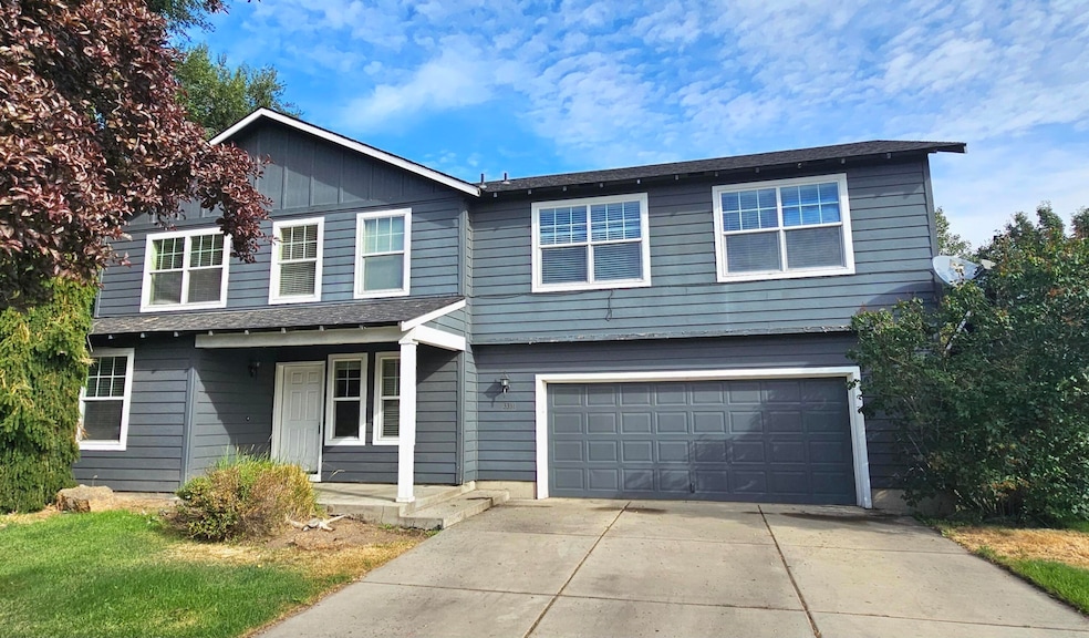 3331 SW Juniper Ave, Redmond, OR 97756 - photo 1