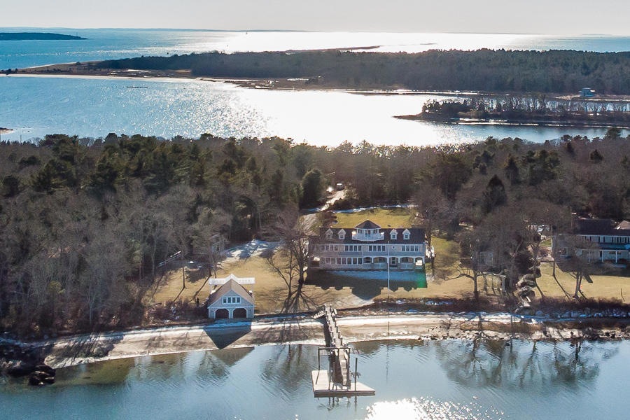 72 Burgess Point Rd, Wareham, MA 02571 - photo 1