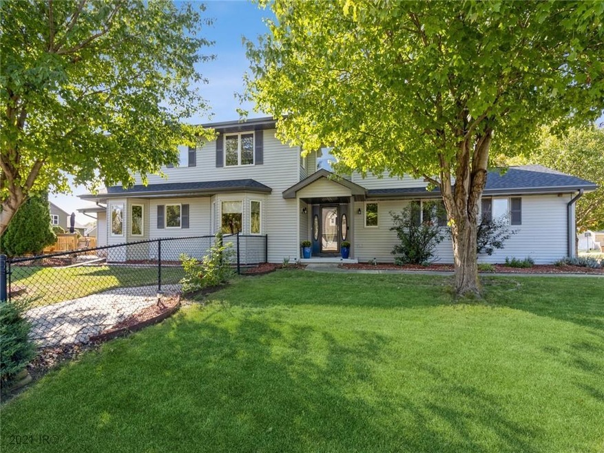 Sold $335,000 • Co-Listing Agent