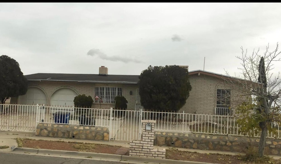 1400 Bodega Place, El Paso, TX 79935 - photo 1