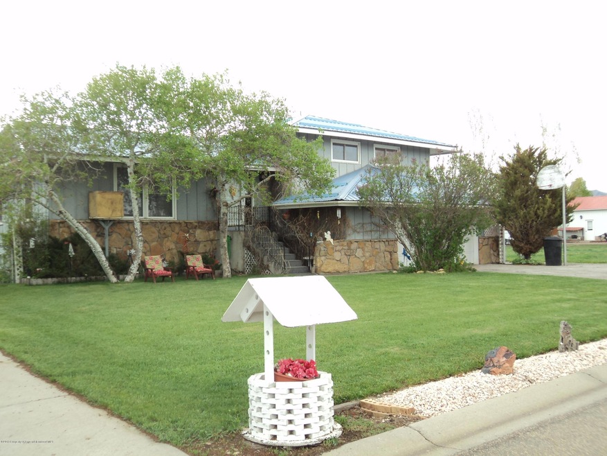 344 Riverview 026