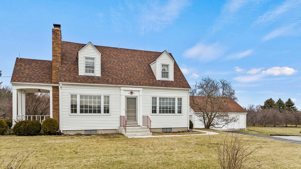 9855 Stellhorn Rd, Fort Wayne, IN 46815 - photo 1