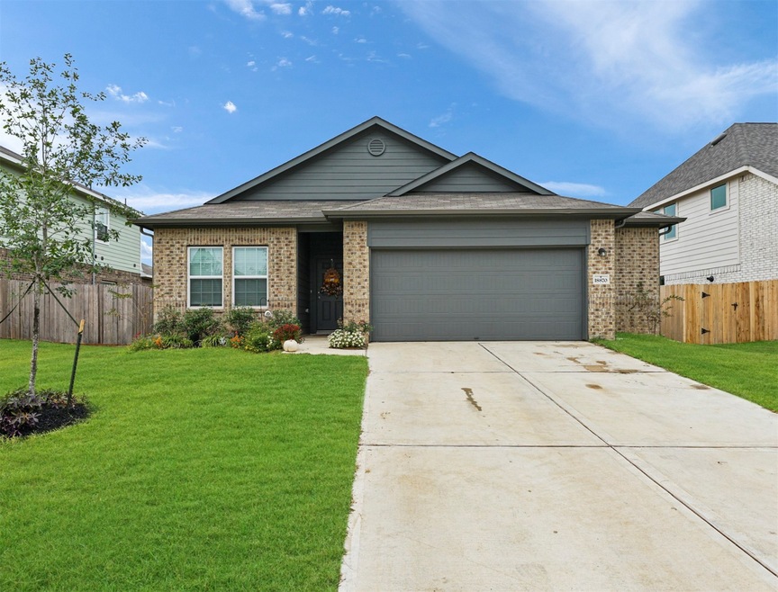 18870 Cedar Birch Ln, Magnolia, TX 77355 - photo 1