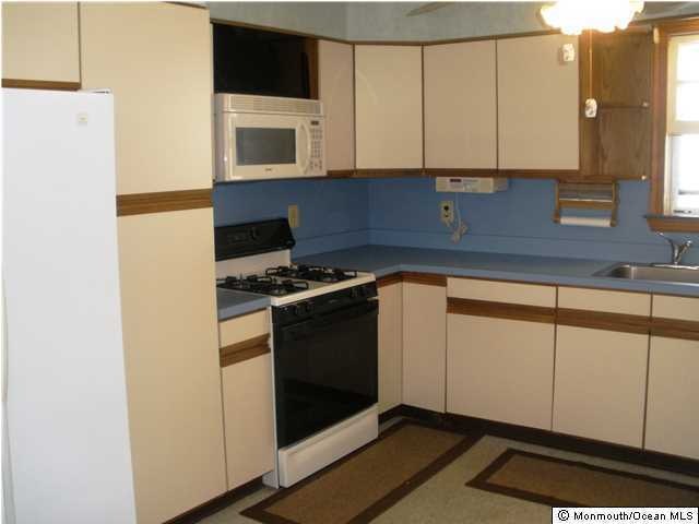 407 E Arverne Ave, Ocean Gate, NJ 08740 - photo 1