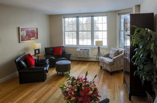 100 Alden St unit 203, Provincetown, MA 02657 - photo 1