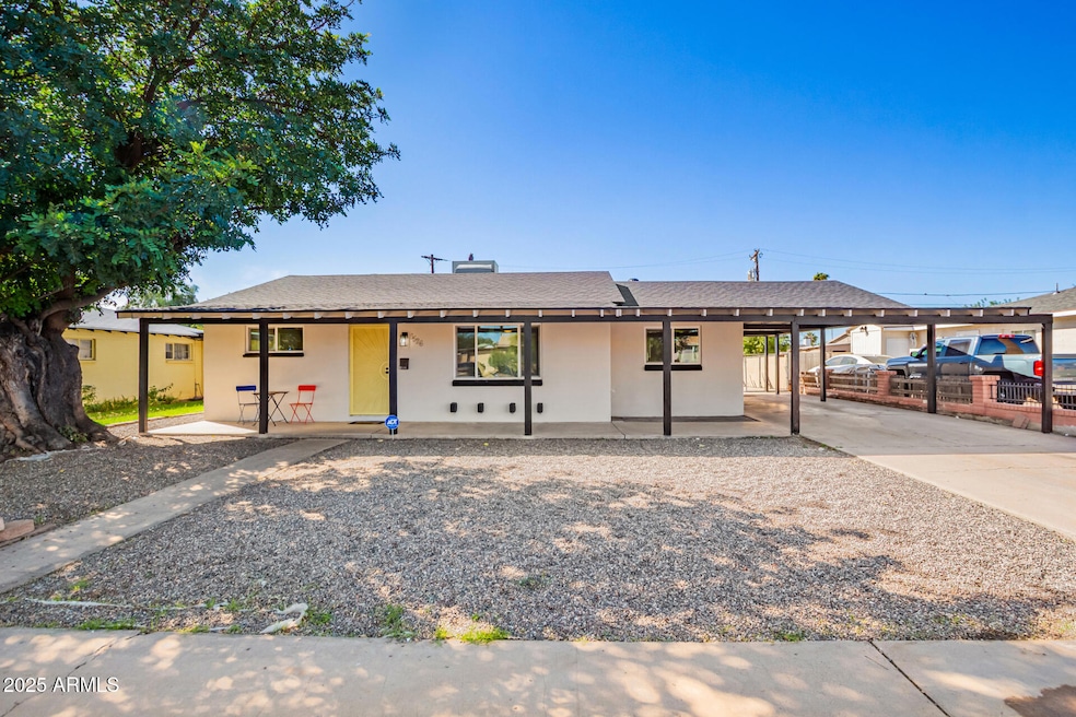 8526 N 29th Ave, Phoenix, AZ 85051 - photo 1