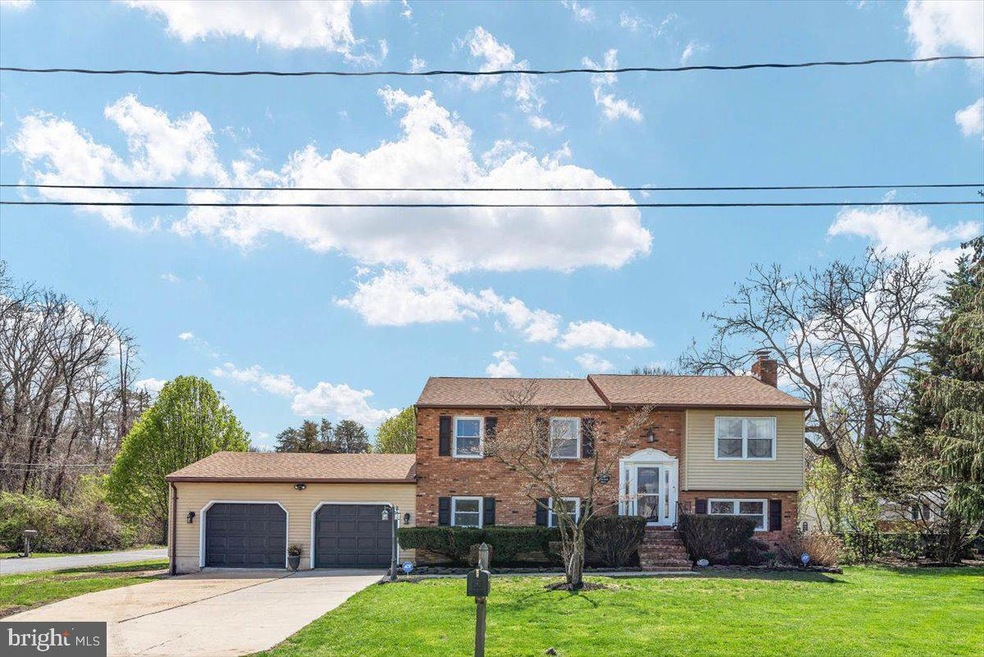 1425 Evergreen Rd, Severn, MD 21144 - photo 1