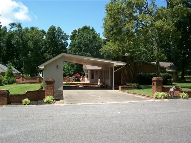 1313 Wesley St, Shelbyville, TN 37160 - photo 1