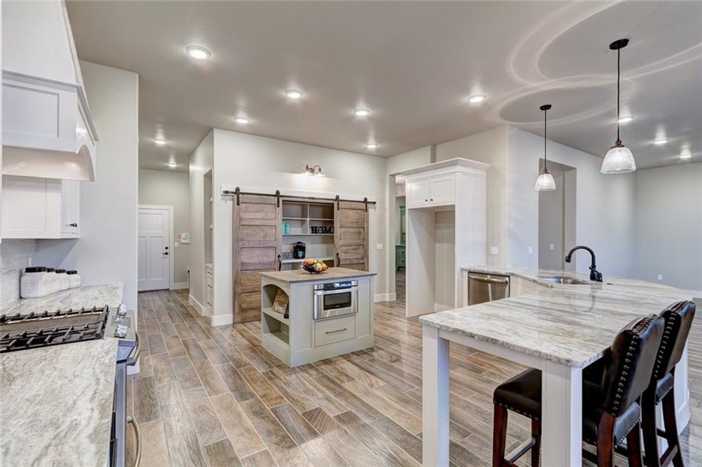 2308 Merlot Ct, Edmond, OK 73012 - photo 1