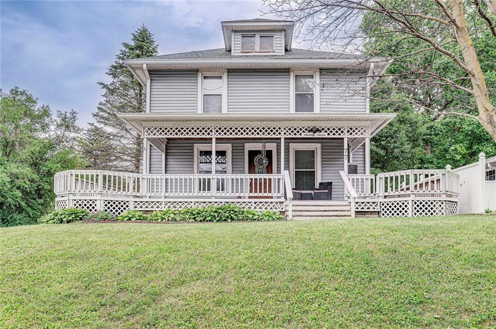 77 S 13th Ave, Beech Grove, IN 46107 - photo 1