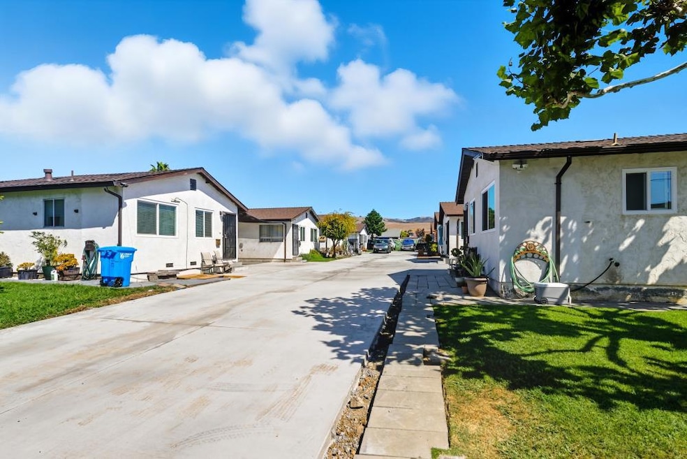 Pending $1,775,000 • Co-Listing Agent