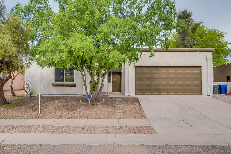 5508  S. Wembly Road-Front Yard 1