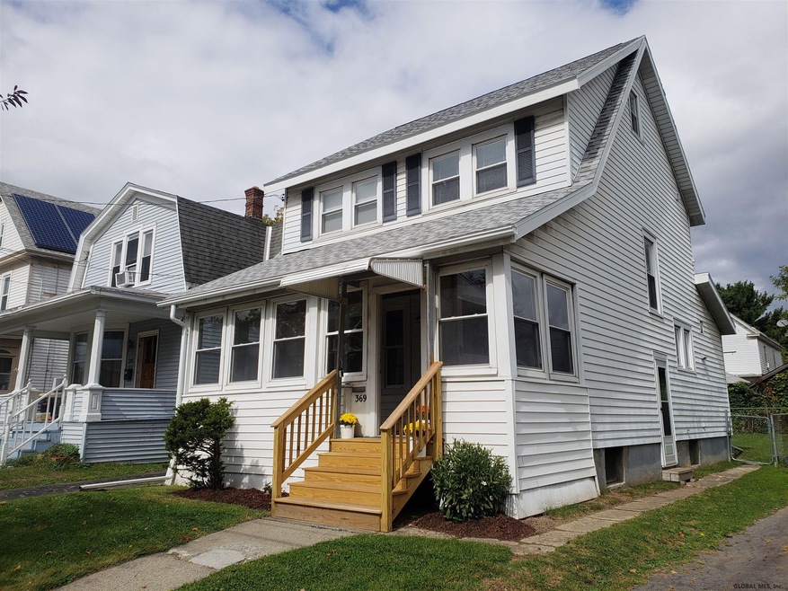 369 Leedale St, Albany, NY 12209 - photo 1