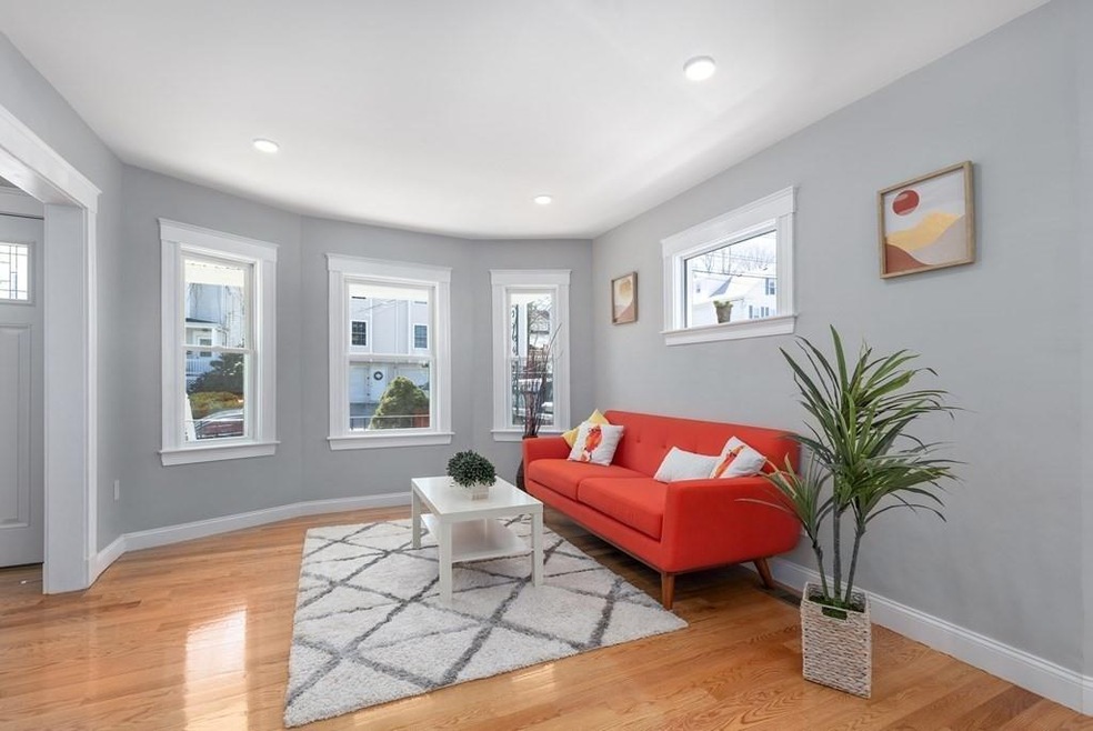 19 4th St unit 19, Medford, MA 02155 - photo 1