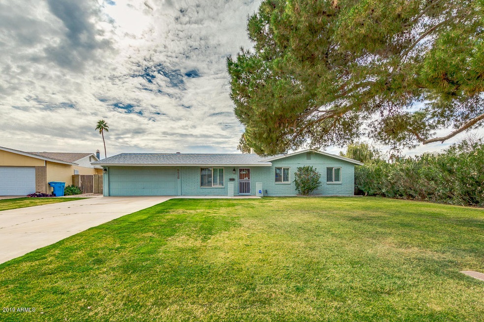 9426 N 38th Ave, Phoenix, AZ 85051 - photo 1