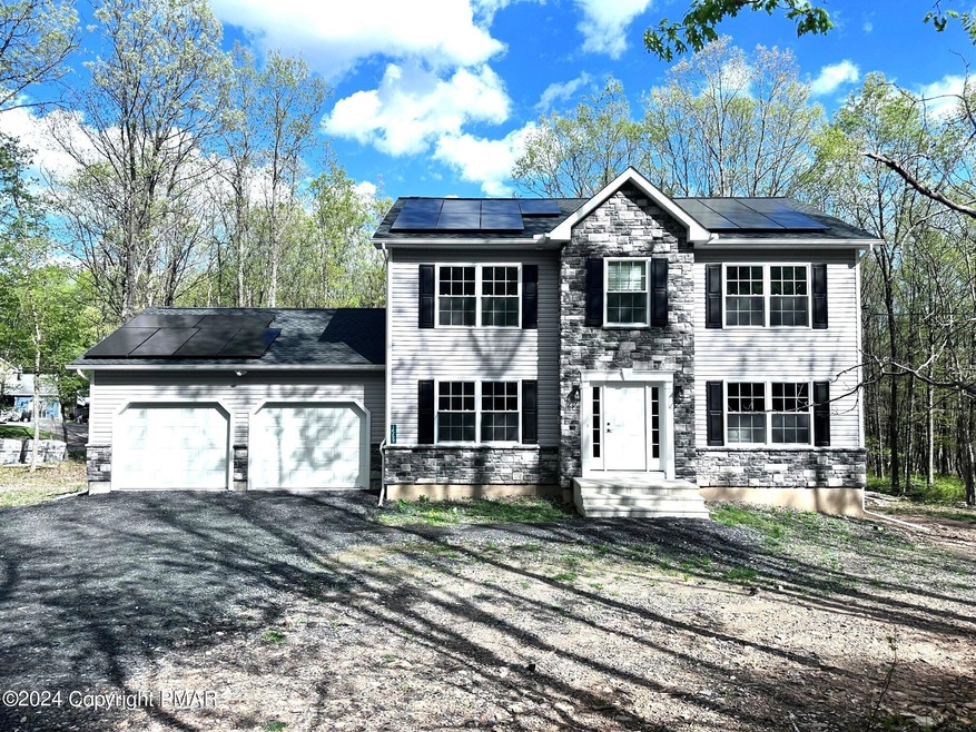 1569 N Rocky Mountain Dr, Effort, PA 18330 - photo 1