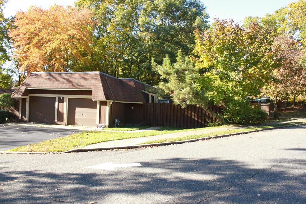 20 Oriole Ln unit 1000, Howell, NJ 07731 - photo 1