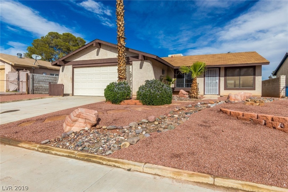 Very well landscaped...