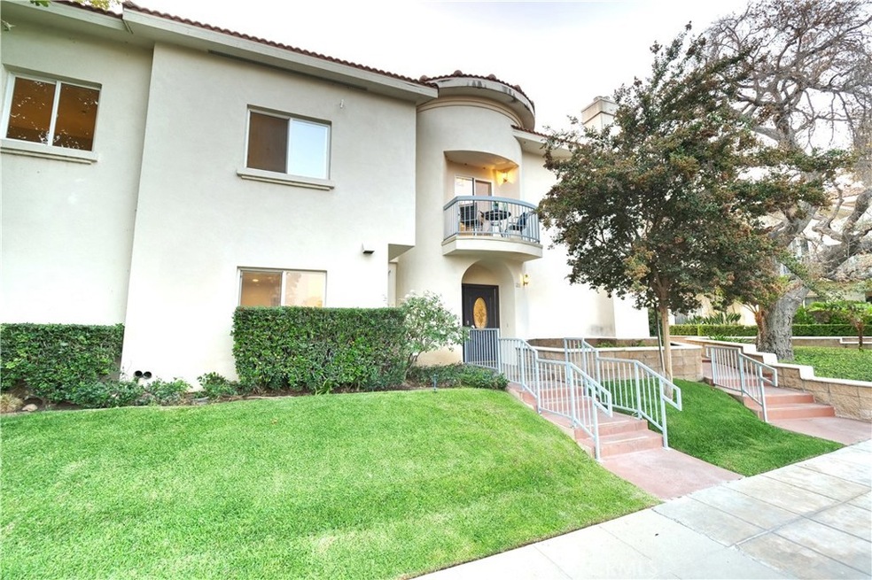 Sold $910,000 • Co-Listing Agent