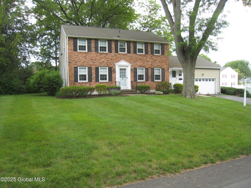 2139 Morrow Ave, Schenectady, NY 12309 - photo 1