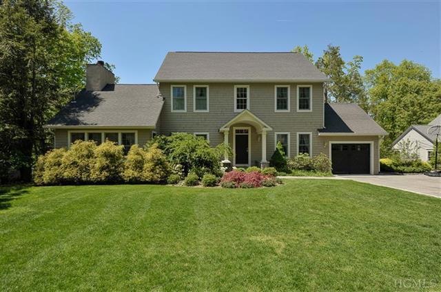 32 Oak Hill Rd, Chappaqua, NY 10514 - photo 1