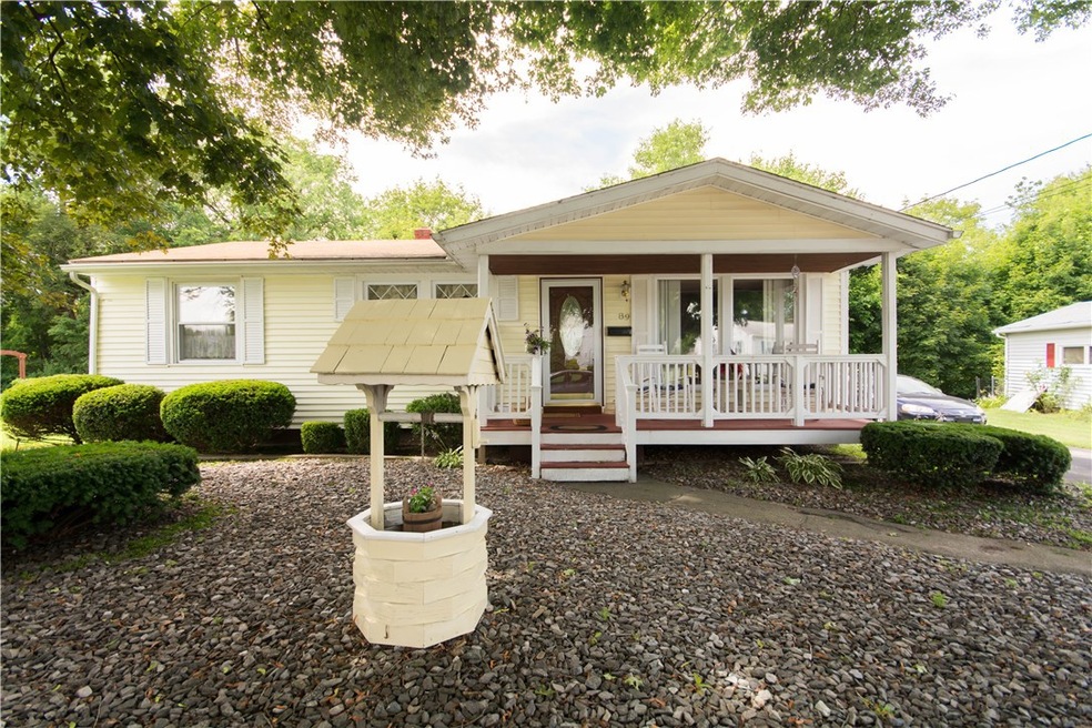 89 Border St, West Warwick, RI 02893 - photo 1