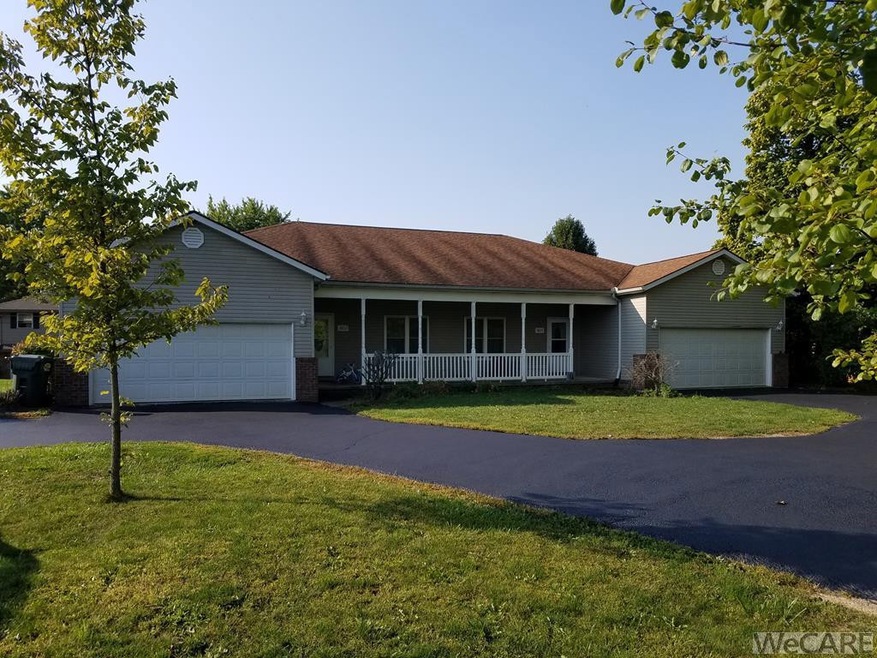 3853 Zurmehly Rd, Lima, OH 45806 - photo 1
