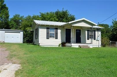 200 Houston St, Pottsboro, TX 75076 - photo 1